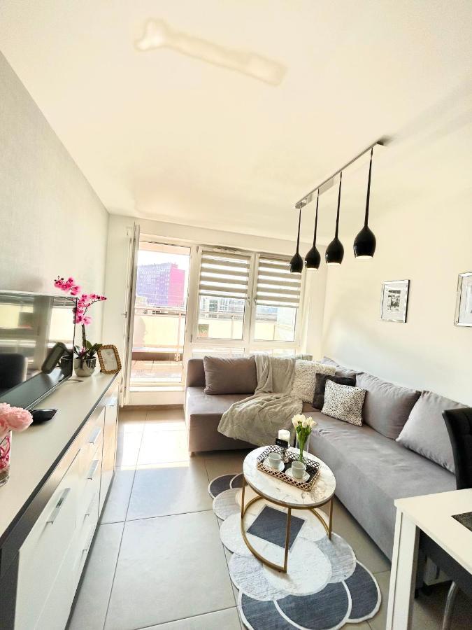 Downtown Apartments Family&Friends Rzeszow Dış mekan fotoğraf