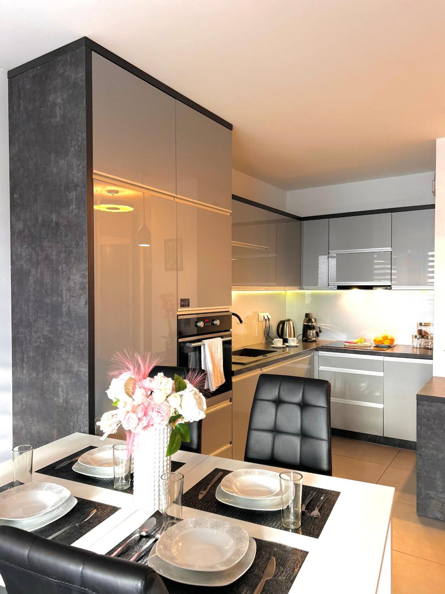 Downtown Apartments Family&Friends Rzeszow Dış mekan fotoğraf